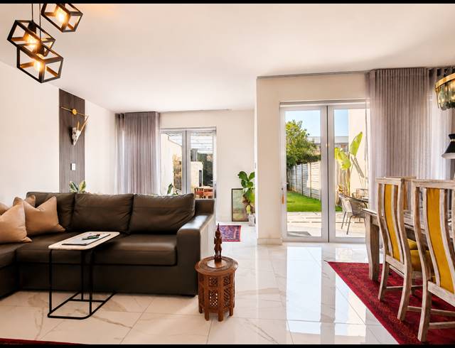 3 BEDROOM TOWNHOUSE FOR SALE IN THREE RIVERS
